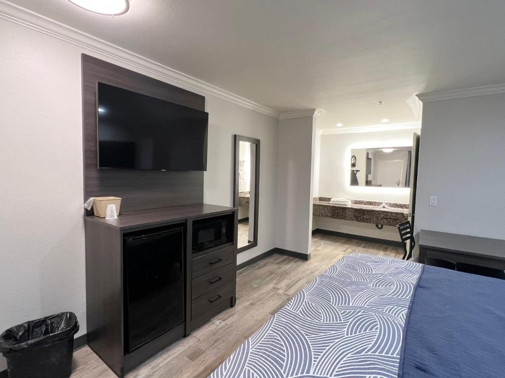 Cloud 9 Inn LAX Image 10