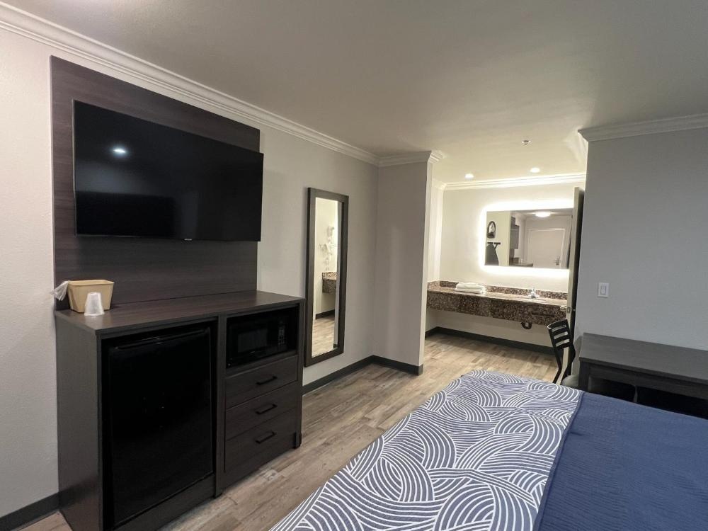 Cloud 9 Inn LAX Image 22
