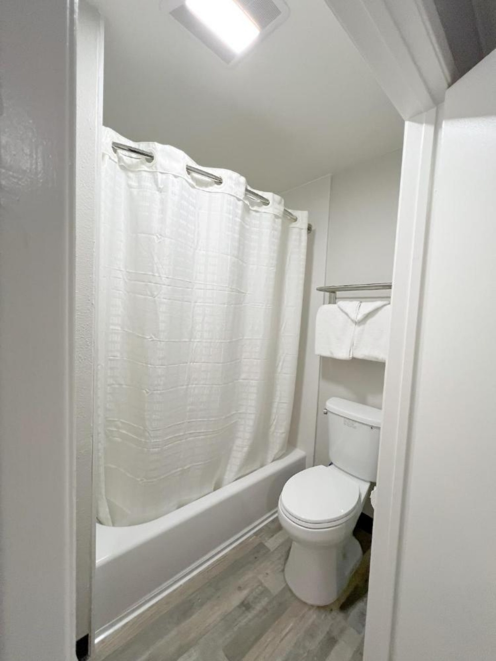 Cloud 9 Inn LAX Image 23